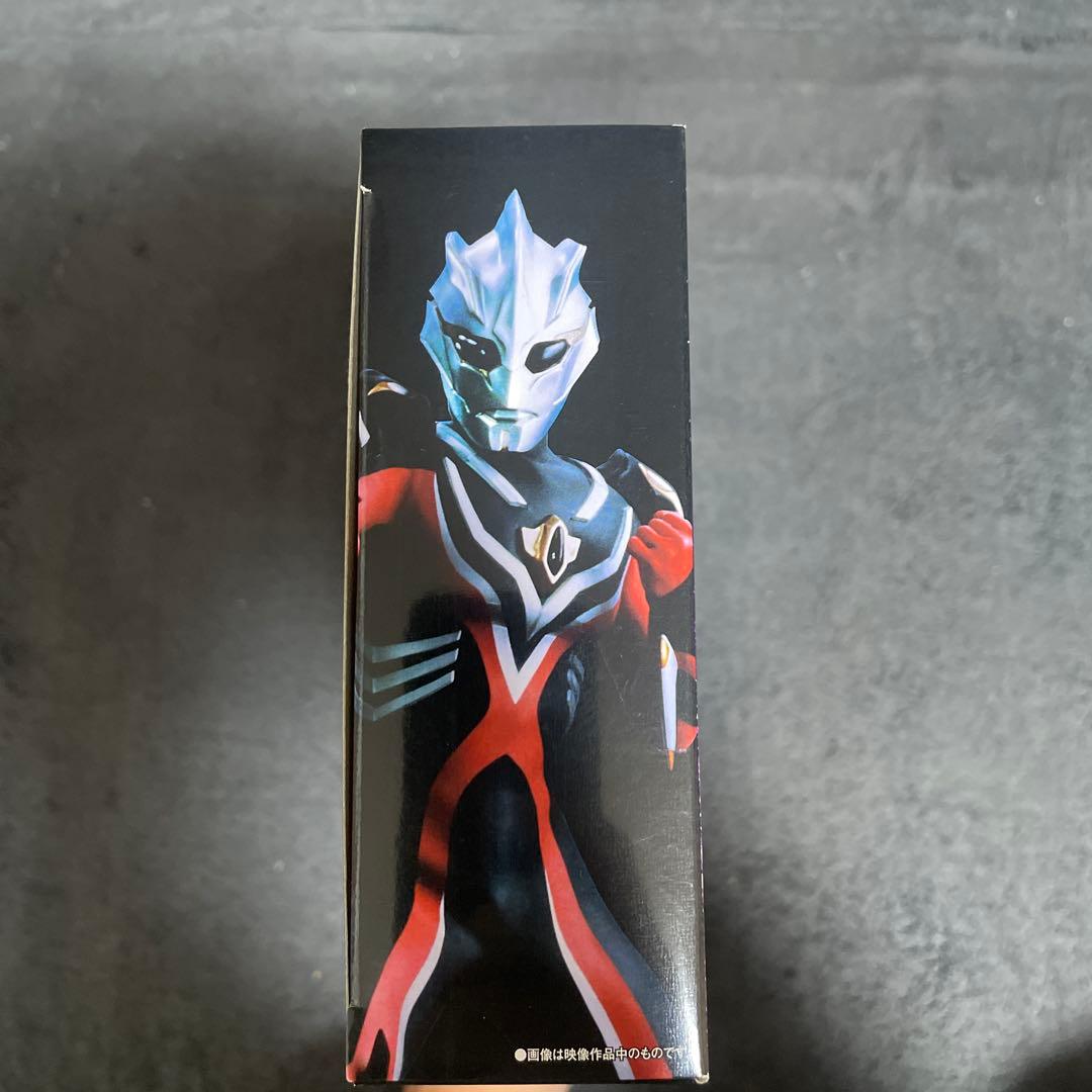 ウルトラレプリカ ダークエボルバー - メルカリ