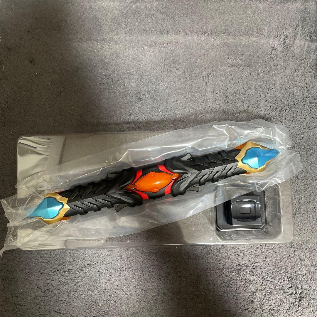 ウルトラレプリカ ダークエボルバー - メルカリ