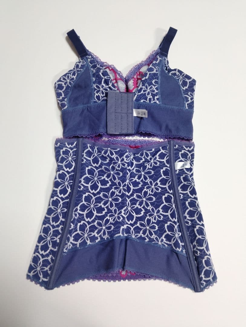 お得セット】マルコ アヴァンセさくら ボディーシェーパー B75 L