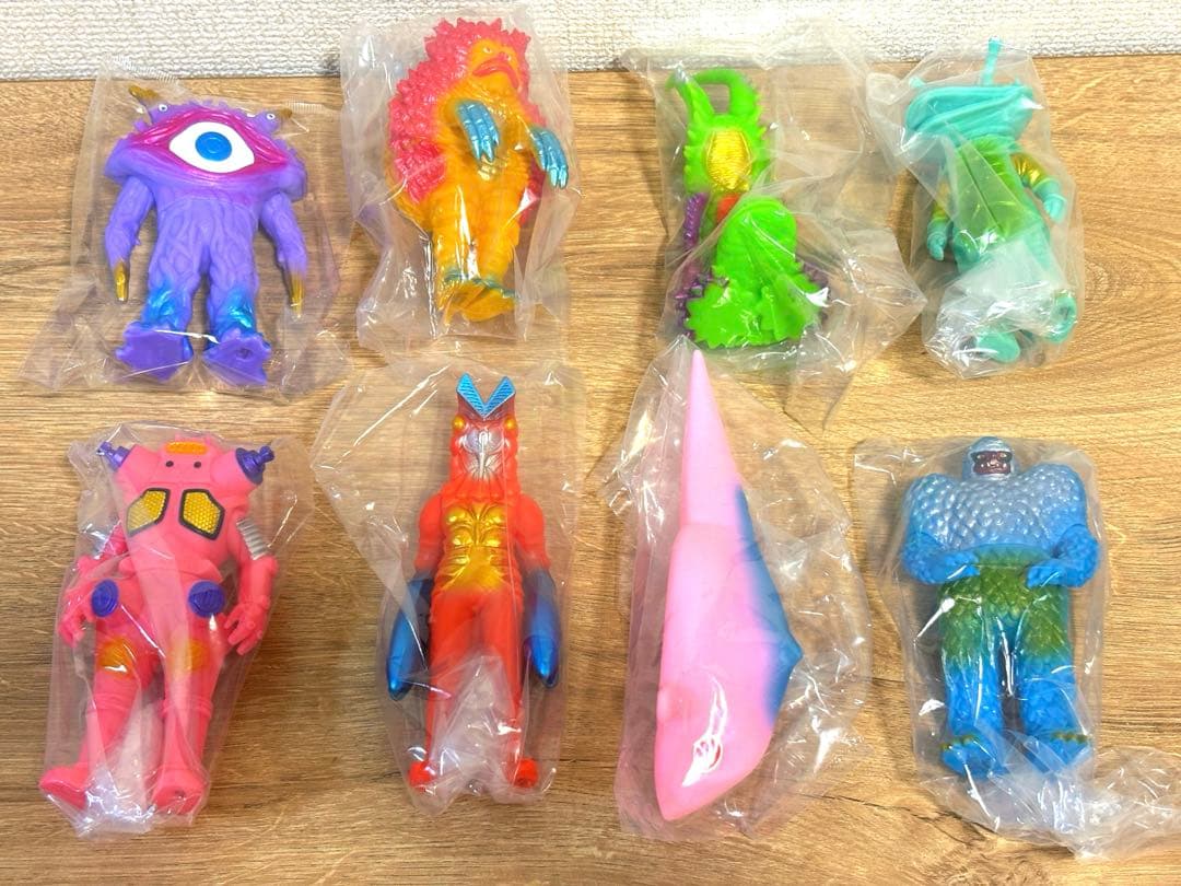 PPIH限定・全8種コンプ KAIJU COLORS カイジュウカラーズ ソフビ