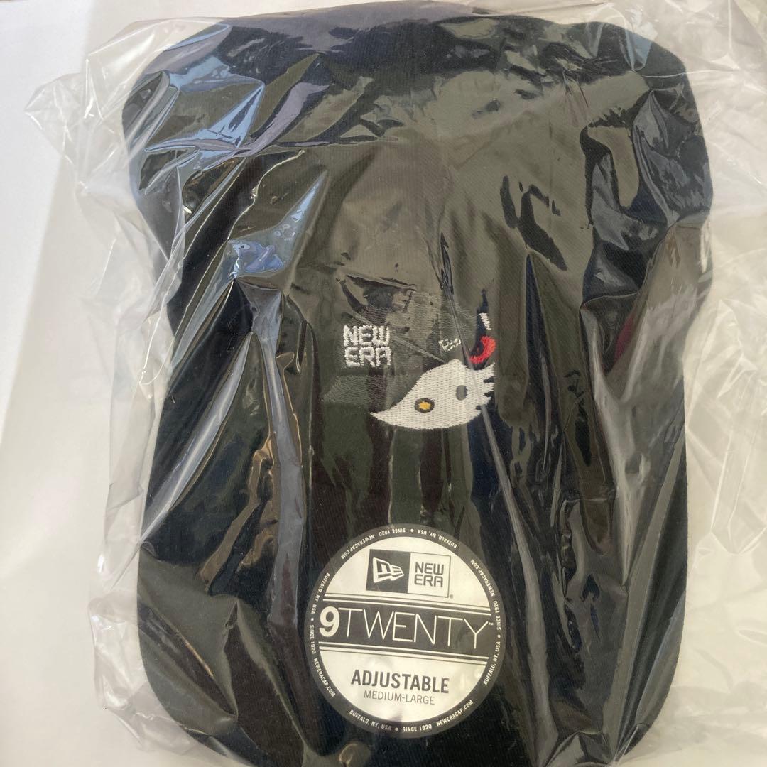 NEW ERA 9TWENTY ハローキティ ブラックキャップ M/L ニューエラ) NEWERA 9TWENTY HELLO KITTY キャップ ブラック (CAP