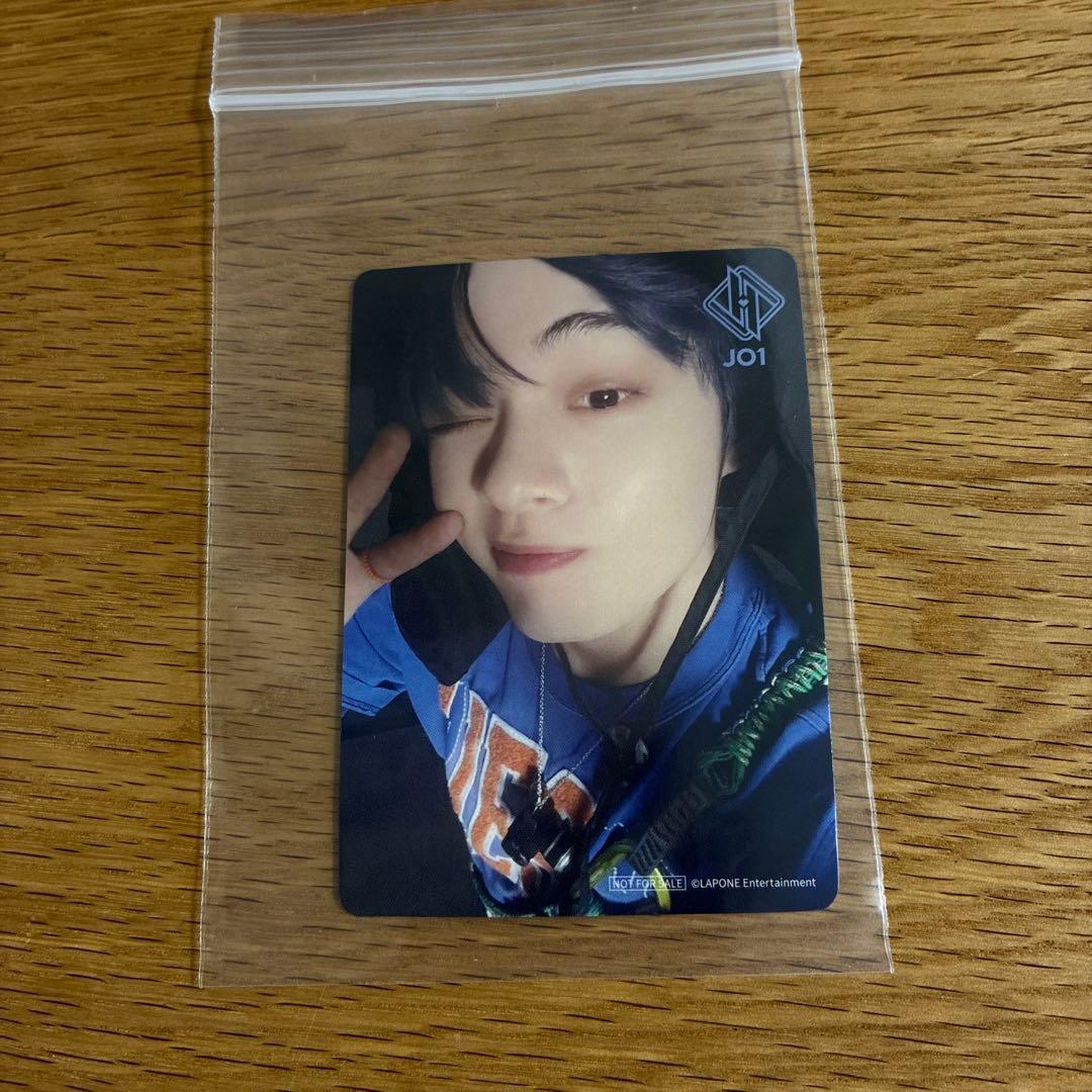 JO1 ラキドロ トレカ HITCHHIKER 鶴房汐恩 - メルカリ