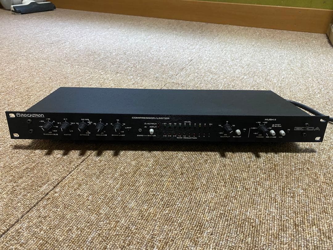 Rocktron 300A COMPRESSOR/LIMITER hushⅡ