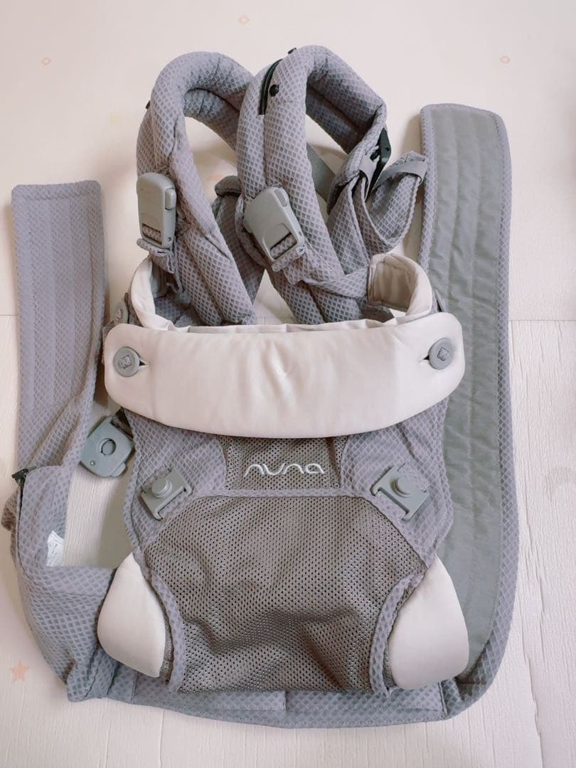 Nuna 抱っこひも カドル　グレー