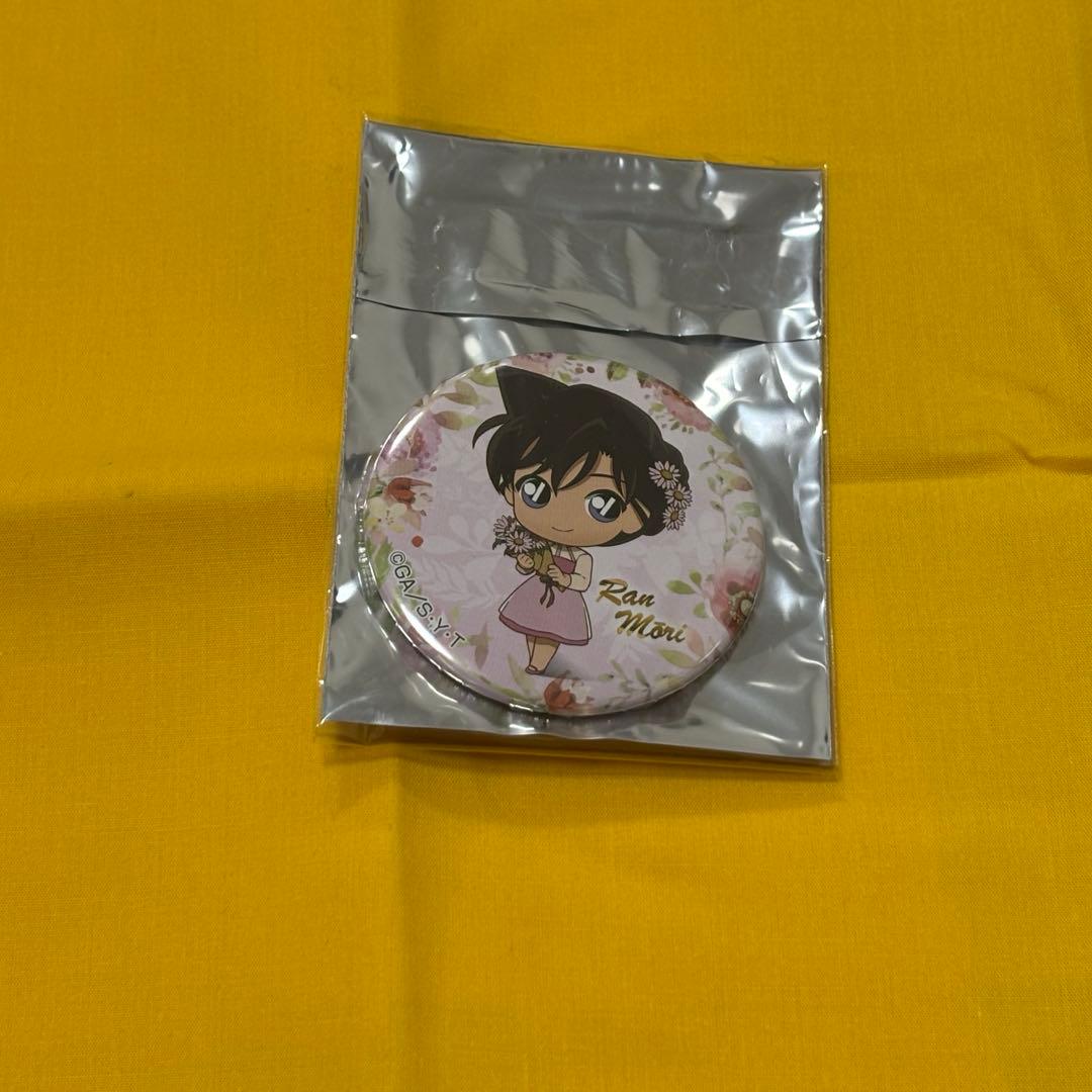 コナン　缶バッジ　希少　非売品　毛利蘭