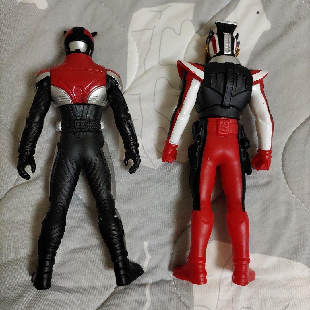 歴代仮面ライダー フィギュア ソフビ 16体 - メルカリ