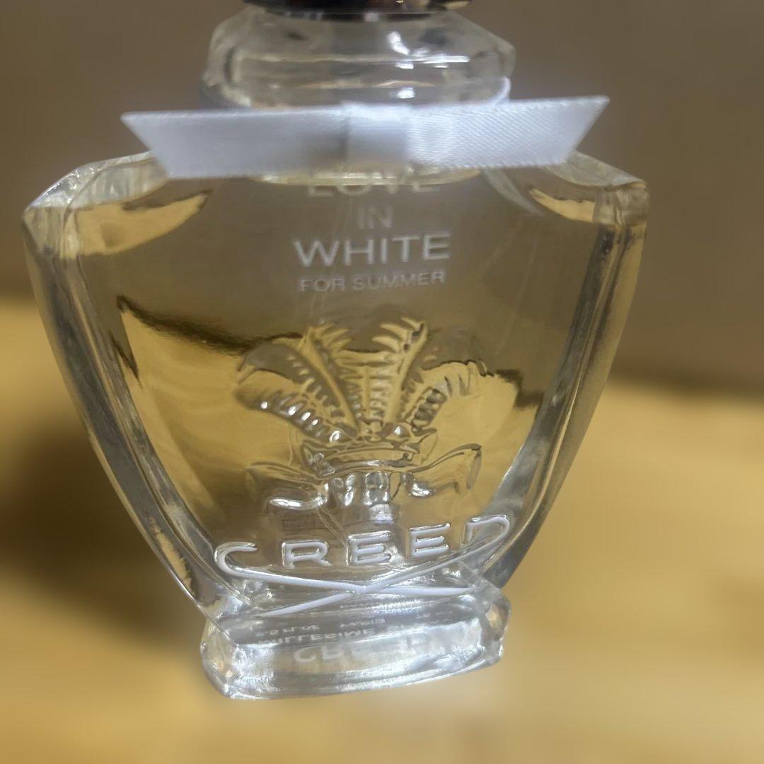 CREED LOVE IN WHITE FOR SUMMER 香水 川辺