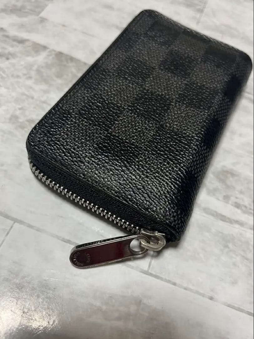 ルイヴィトン ダミエ グラフィット ジッピー パース MI3160