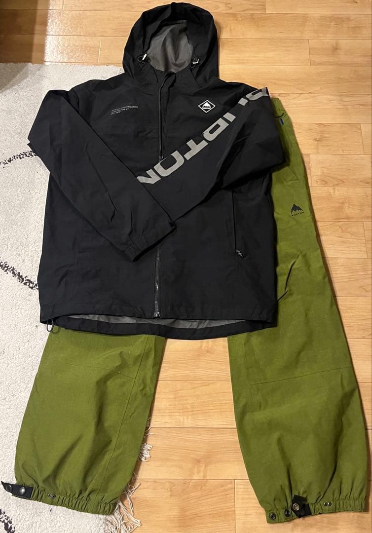 BURTON スノーボードウェア セット　上下