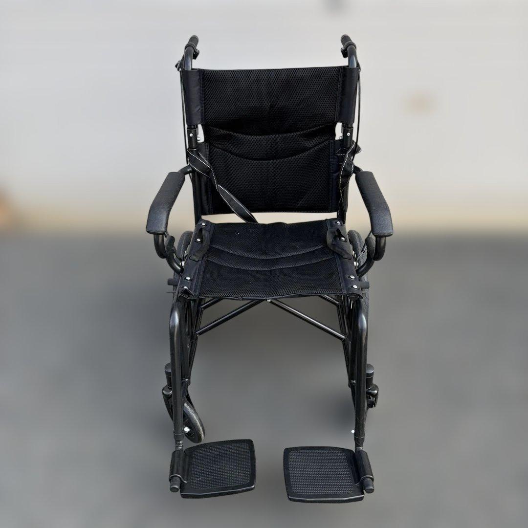 介助用 折りたたみ車椅子 ノーパンク 介助ブレーキ付 【A-265】