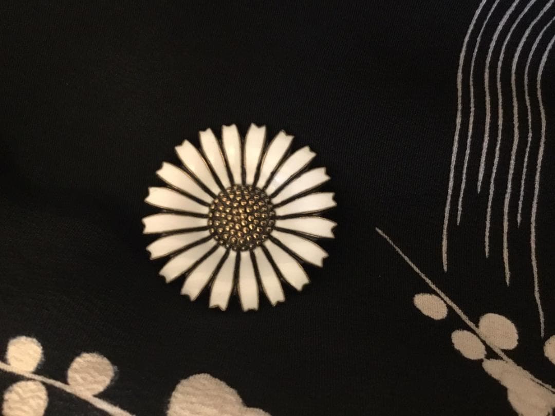 Anton Michelsen デイジー フラワー シルバー ブローチ Anton Michelsen デイジー フラワー シルバー ブローチ Vintage