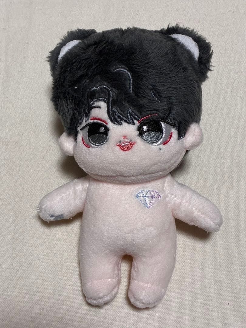 SEVENTEEN ジュン ぬいぐるみ - メルカリ