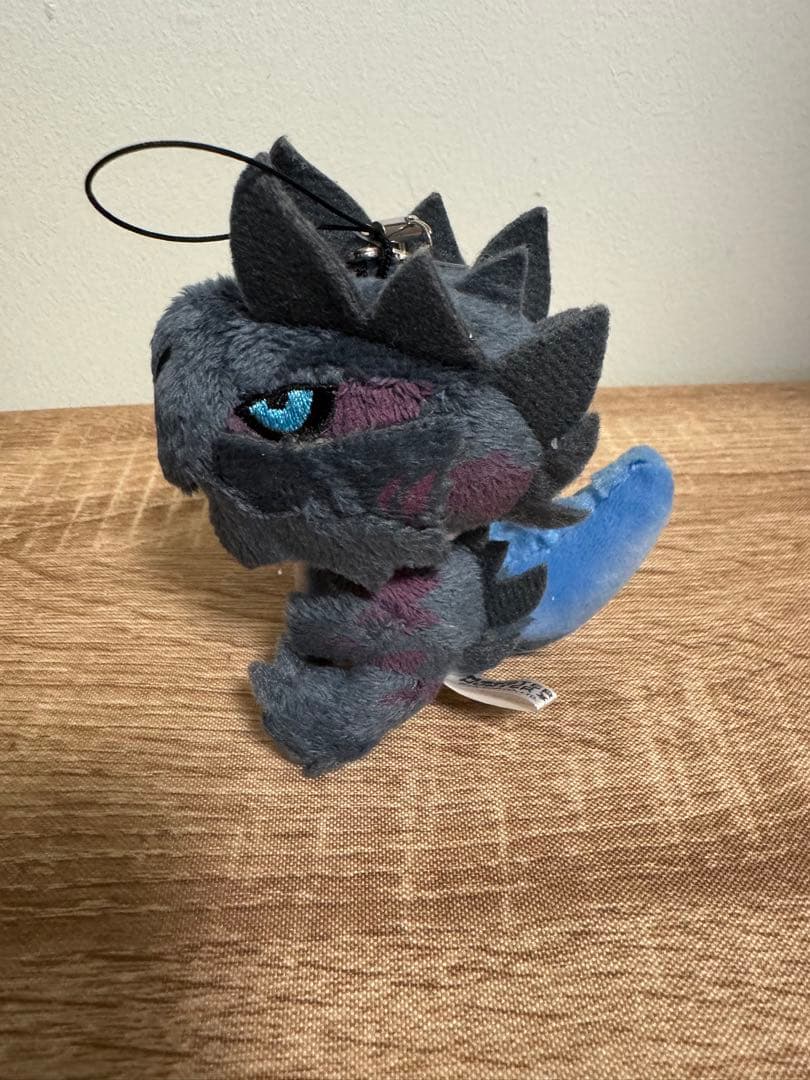 ディノバルド　ぬいぐるみ　マスコット