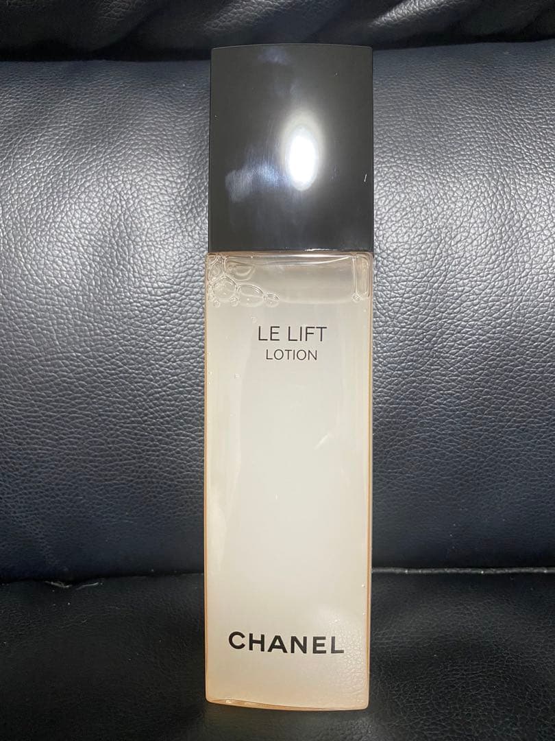 化粧水・ローション・トナー CHANEL LE LIFT LOTION 150ml