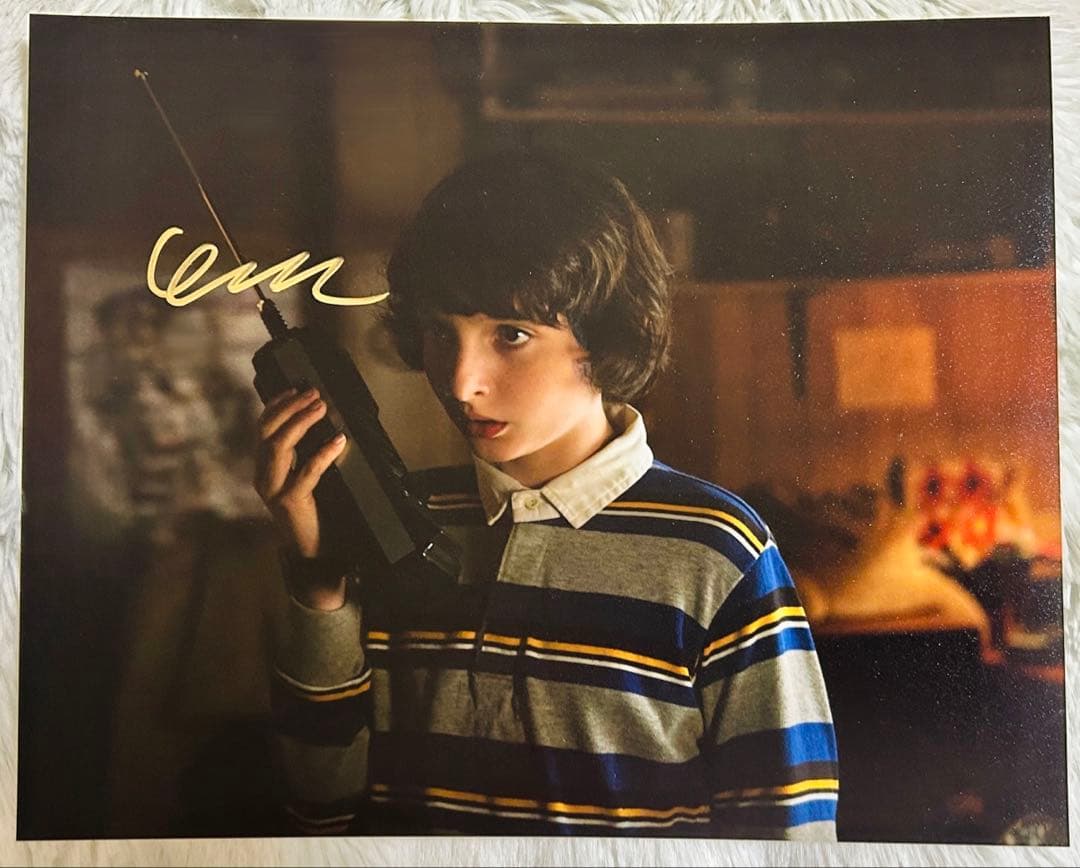 ストレンジャーシングス マイク フィンウルフハード 直筆サイン