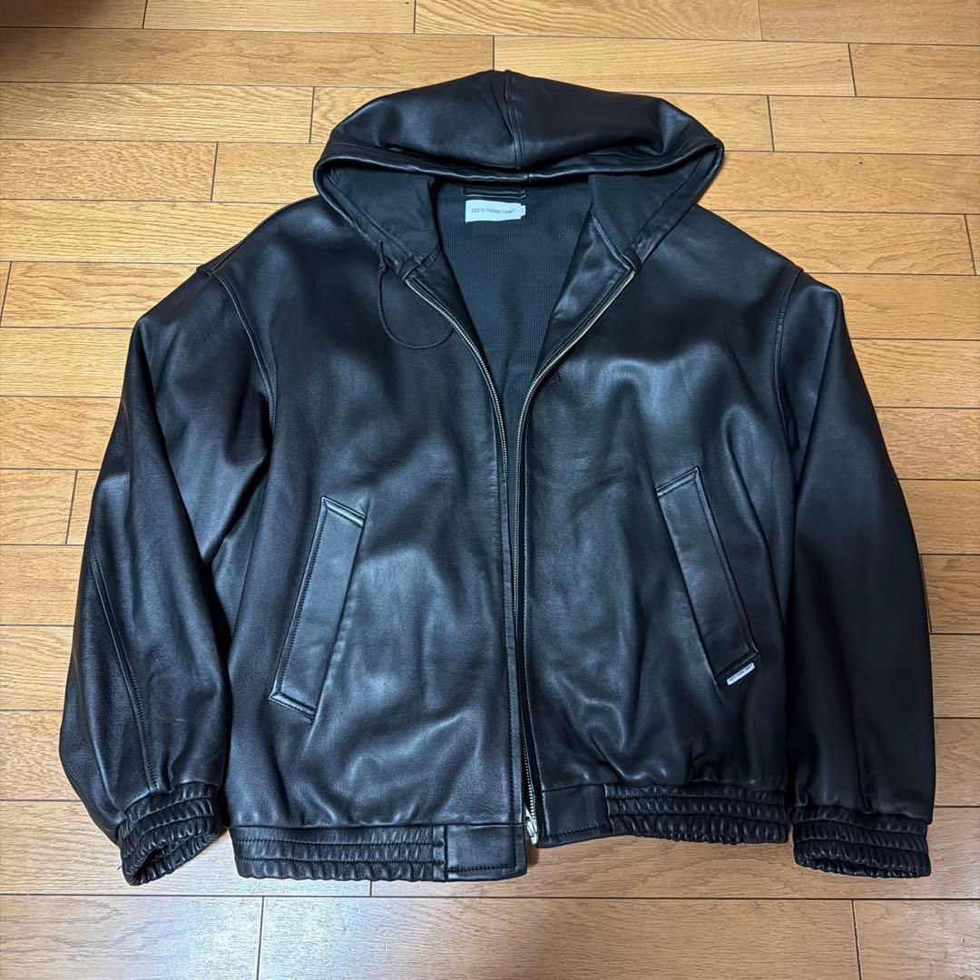 本日限定値下げ　クーティーレザージップパーカー　ラムスキン