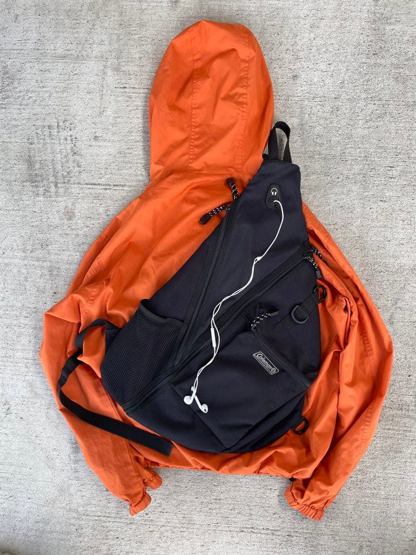 old coleman コールマン　オレンジ　メッセンジャーバッグ　古着　y2k