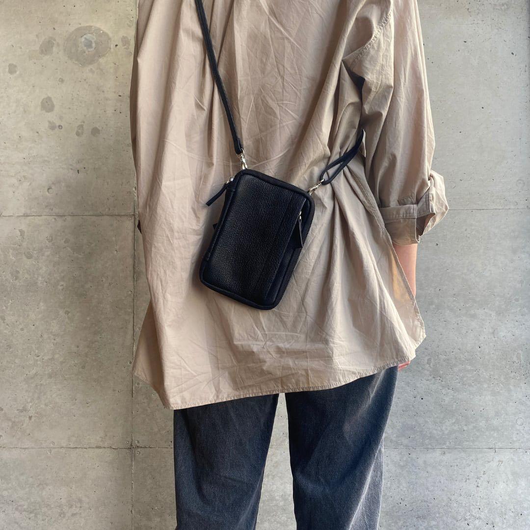 文庫判 読むしかできないブックショルダー [2way] ブラック