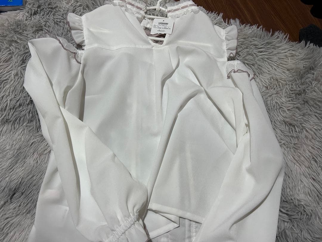 LIZLISA 3つリボンハートチョーカーブラウス ピンクx白 - ショッピング