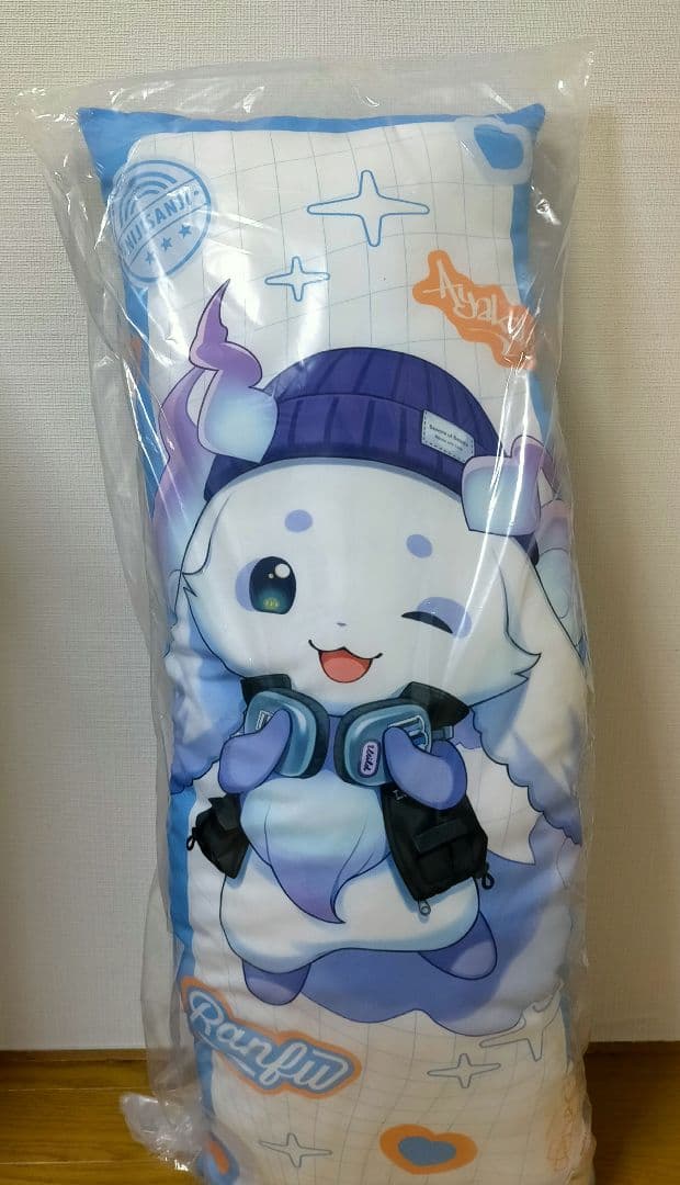 パンスト パンスト イベント ランダム缶バッジくじ 100種 当たり