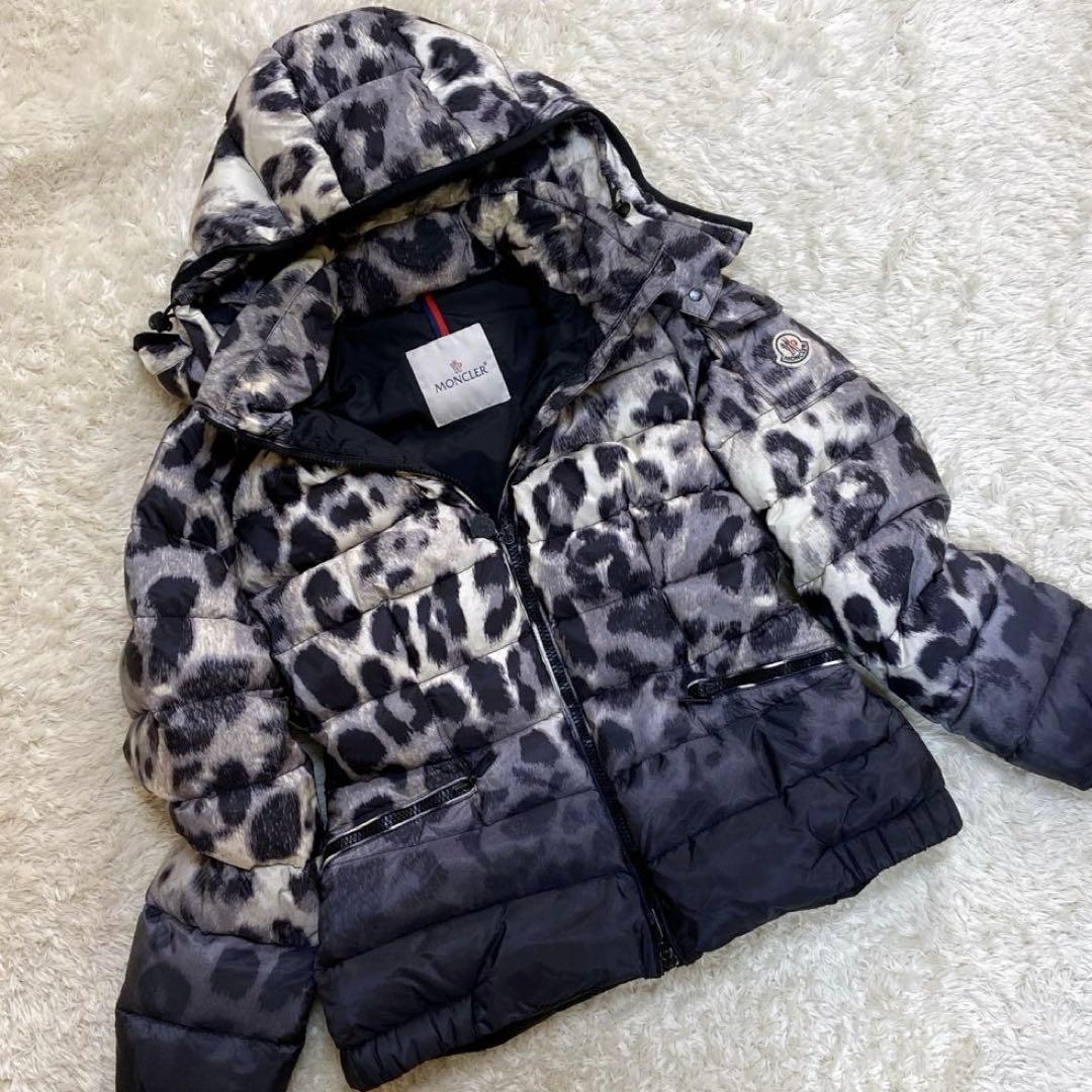 希少✨MONCLER モンクレール SABY レオパード ダウンジャケット 01