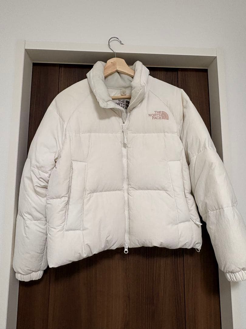 韓国限定モデルTHE NORTH FACE ダウン Ivory