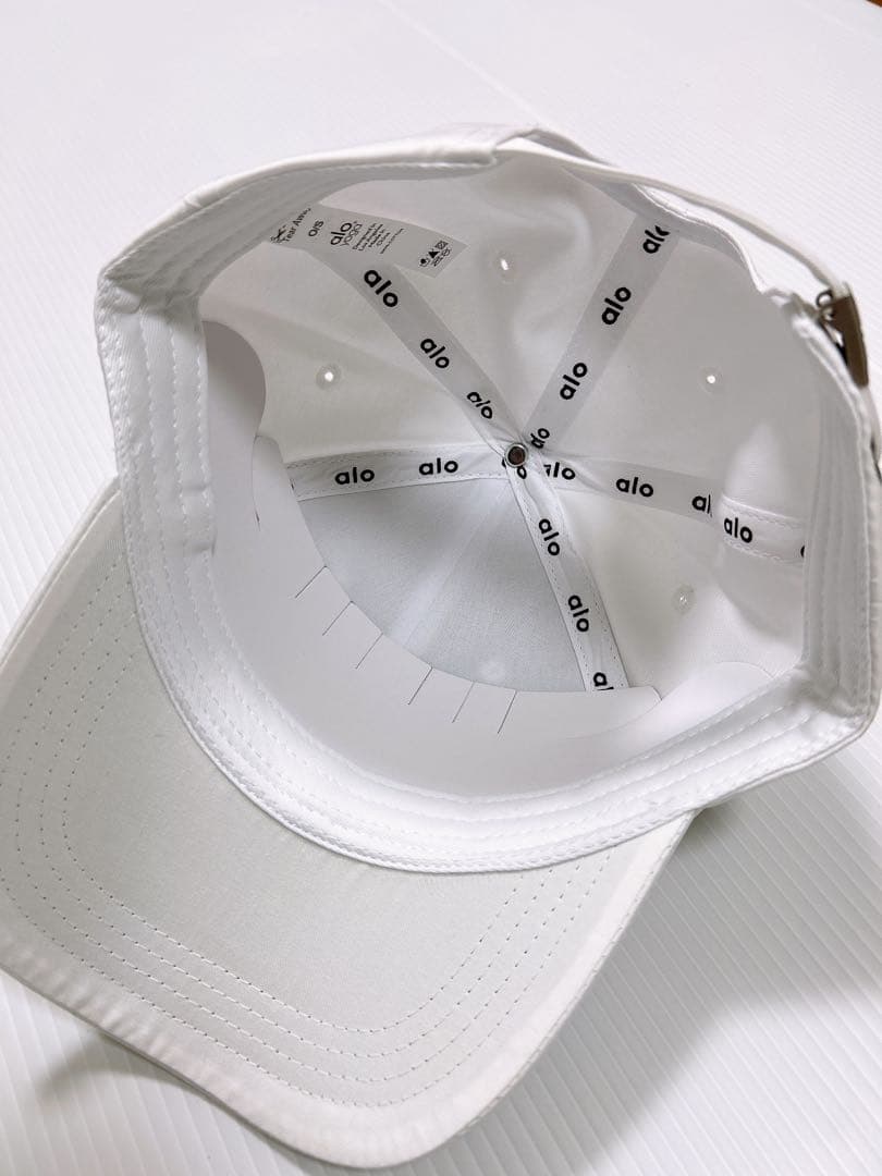 alo yoga キャップOff-Duty Cap ［新品未使用 - メルカリ