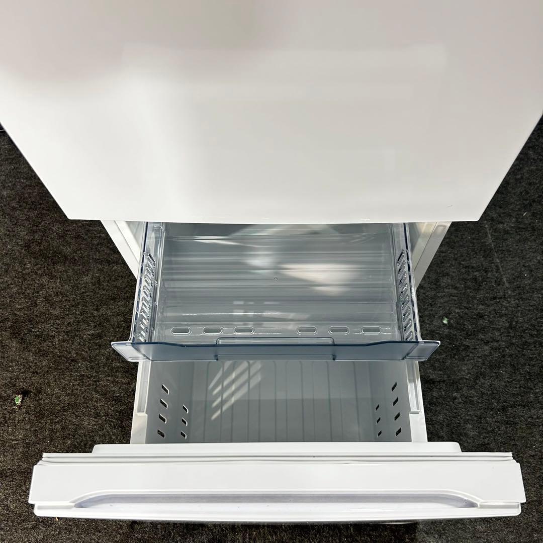 ヤマダオリジナル 冷蔵庫 159L 右開き 2ドア 2025年製 d4700 - メルカリ