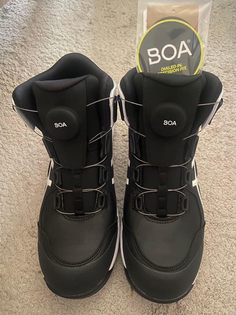 ミツルさま専用⭐︎ BOA スノーボードブーツ ブラック/ホワイト アシックス