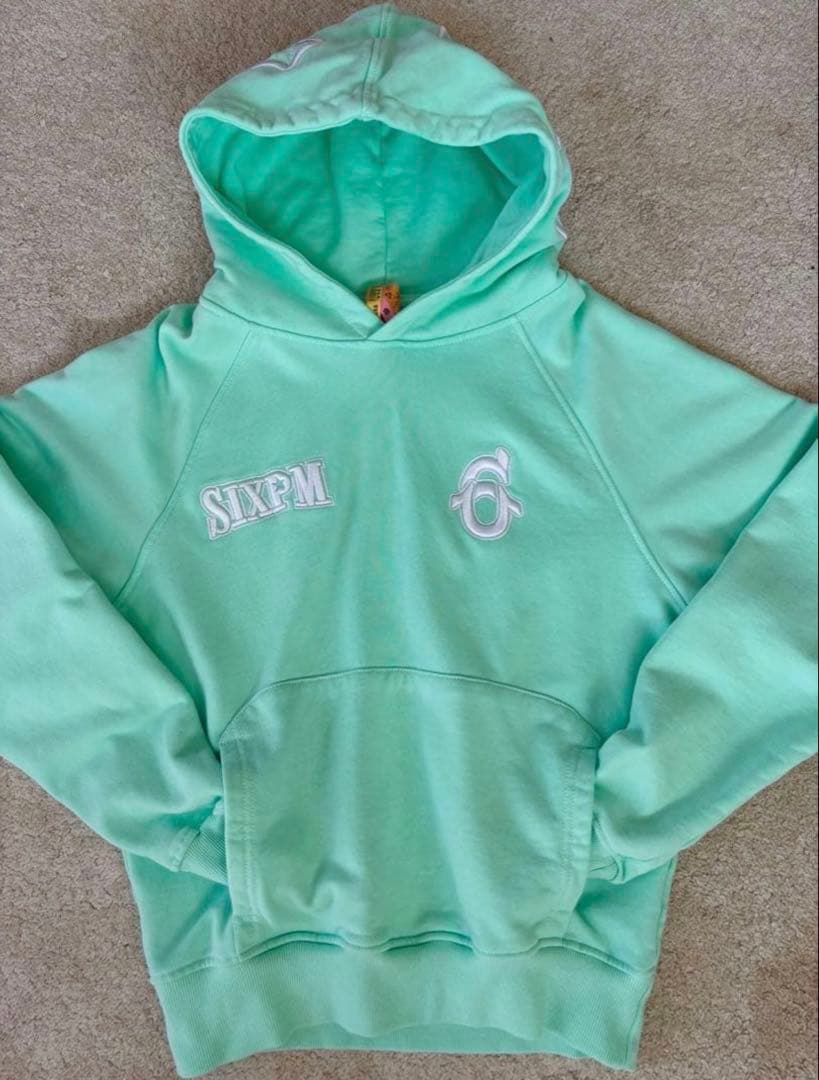 6PM True Religion セットアップ