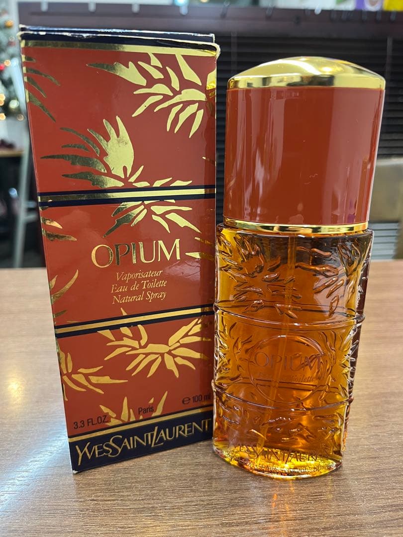 新品未使用 箱付イヴサンローラン オピウム