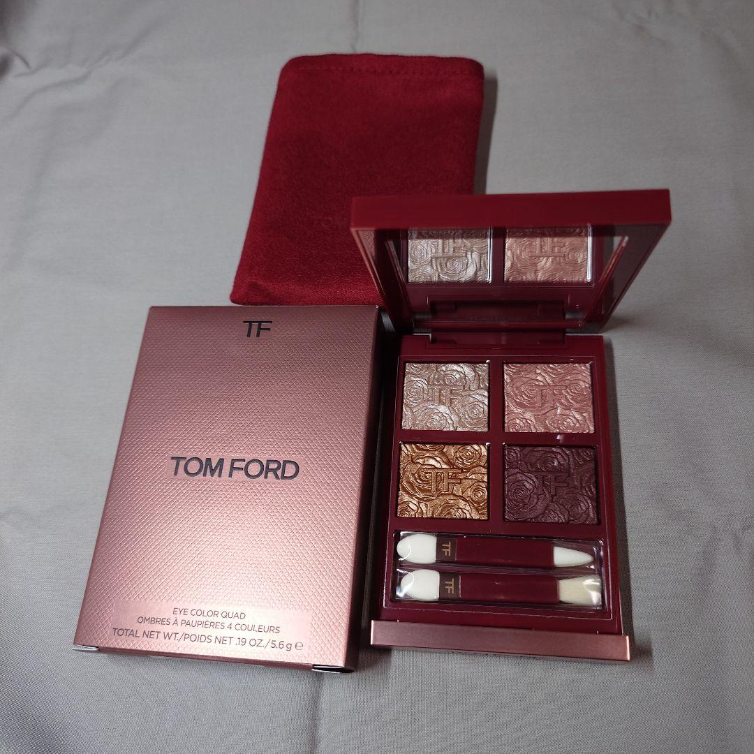 トムフォードビューティ　アイカラークォード　01REローズエクスポート