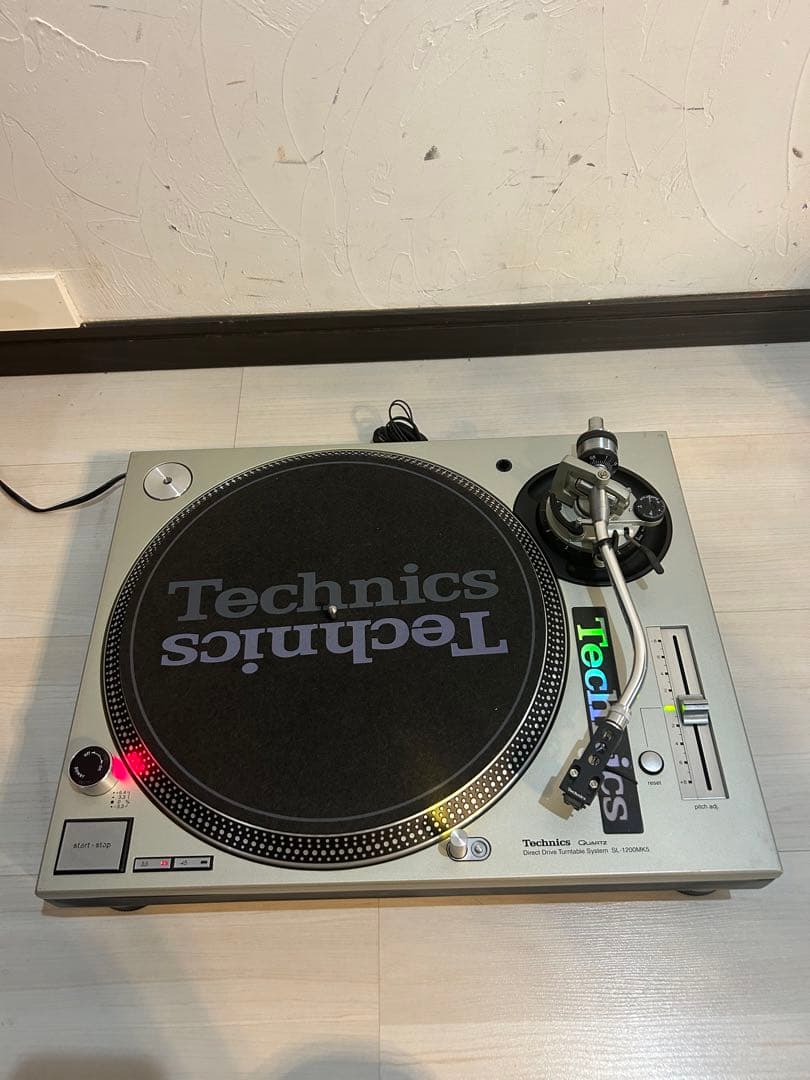 【美品】テクニクス ターンテーブル SL-1200MK5 Yahoo!オークション - テクニクス ターンテーブル SL-1200MK5 VMC-002X
