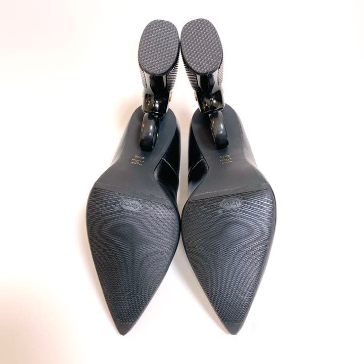 ha | za | ma（hazama） 惹き鉄となるヒールパンプス Black - メルカリ