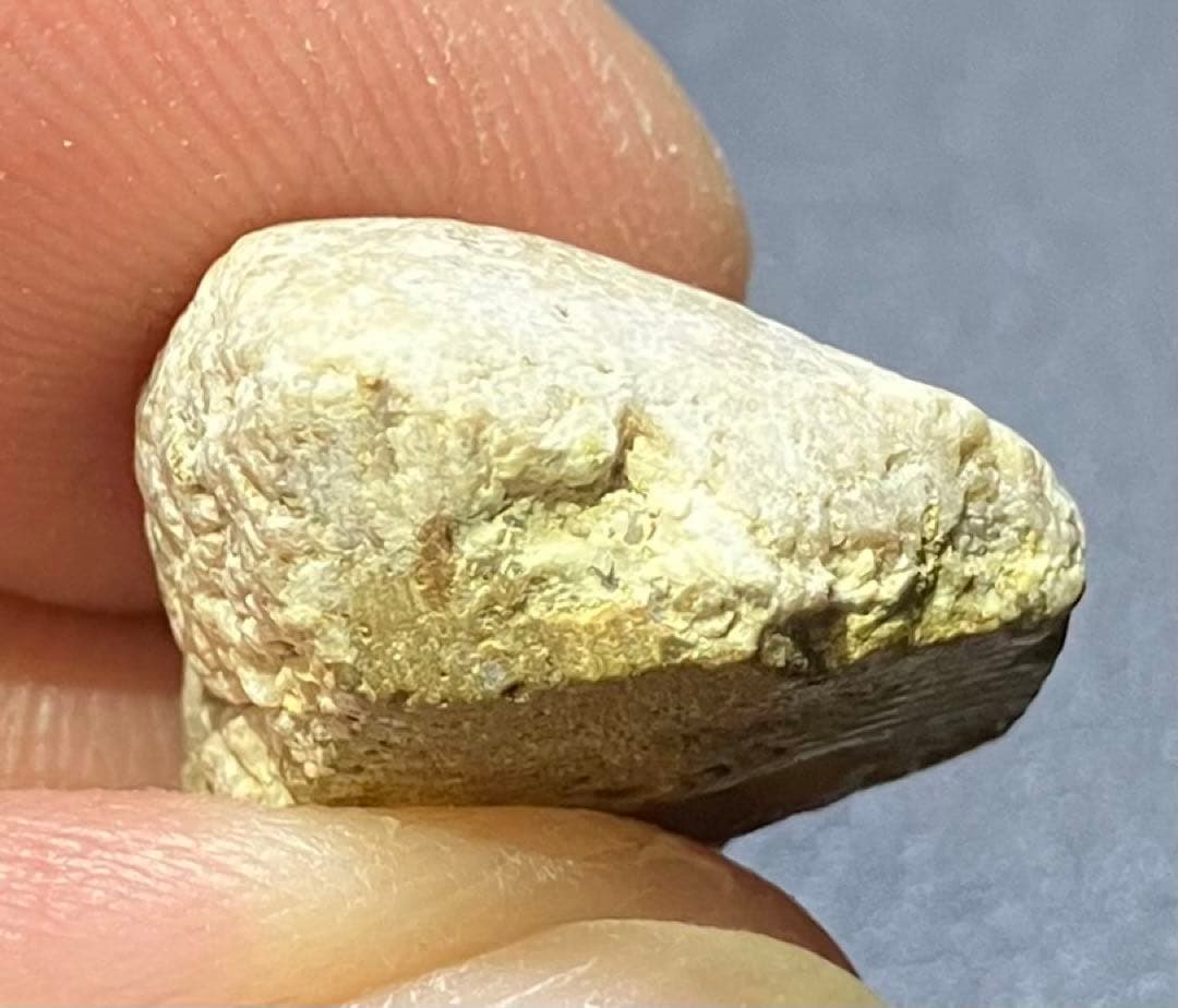 北投石原石ペンダントトップ　7.7g 測定確認済 銀金具　再入荷