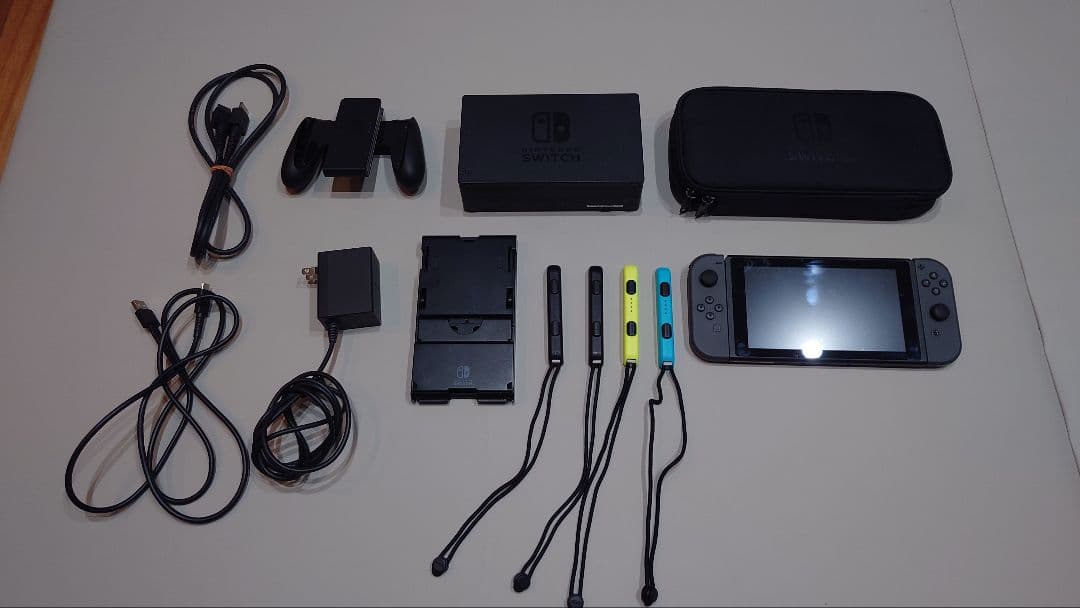 Nintendo Switch 本体　一式 Amazon.co.jp: 【整備済み品】 任天堂 Nintendo Switch ニンテンドー