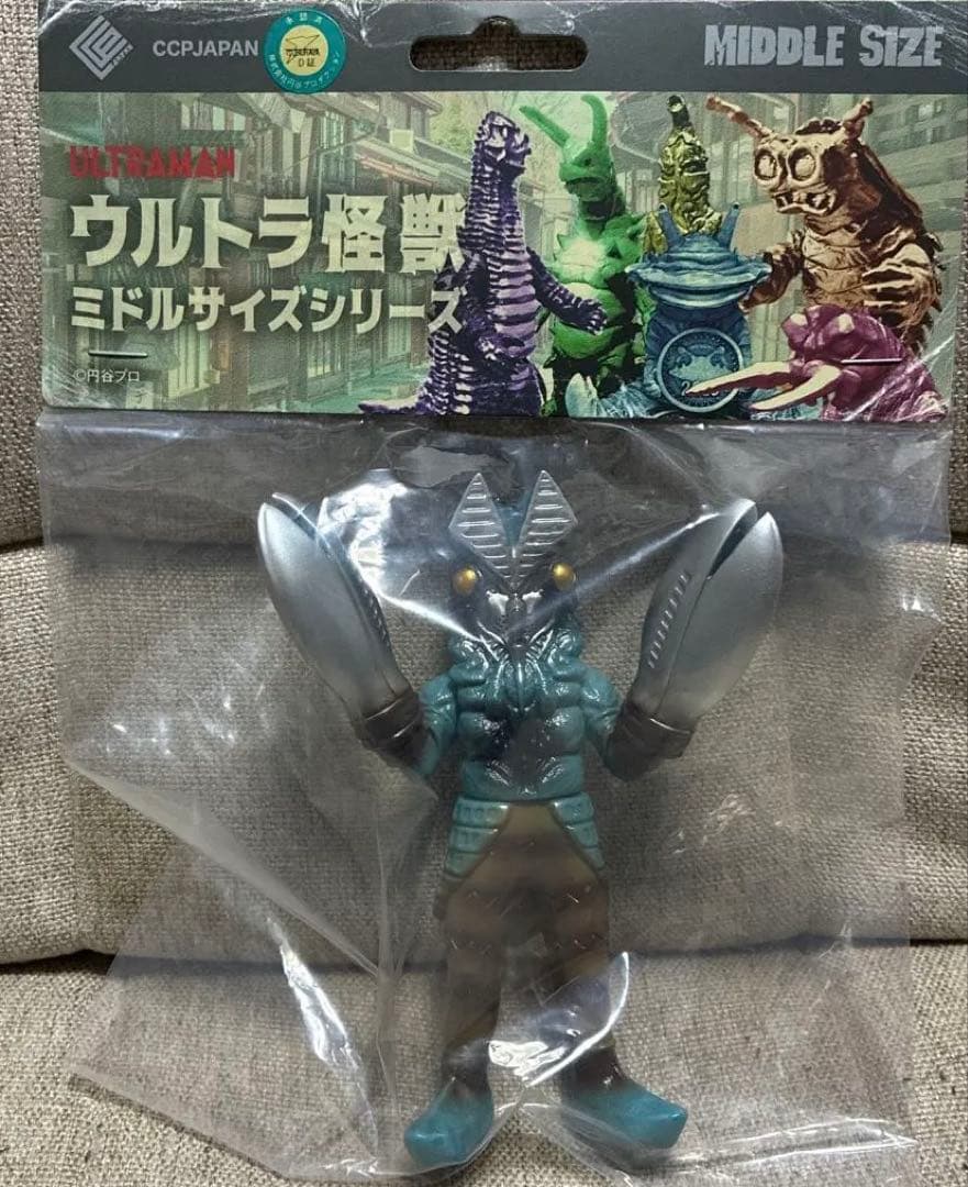 ミドルサイズシリーズバルタン星人 CCP ポップアップ限定 - メルカリ