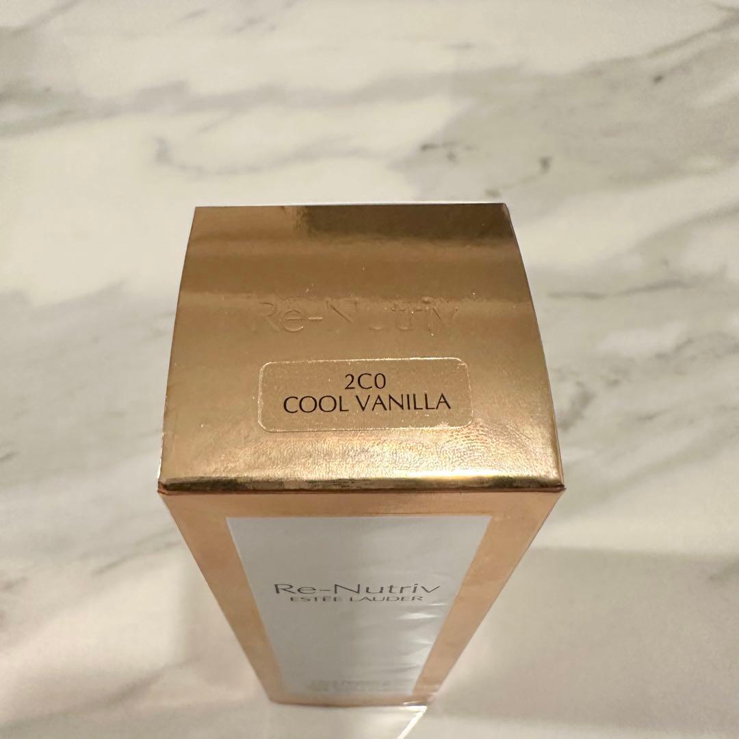 エスティ ローダー リニュートリィブ ラディアンス リクイッド メーク