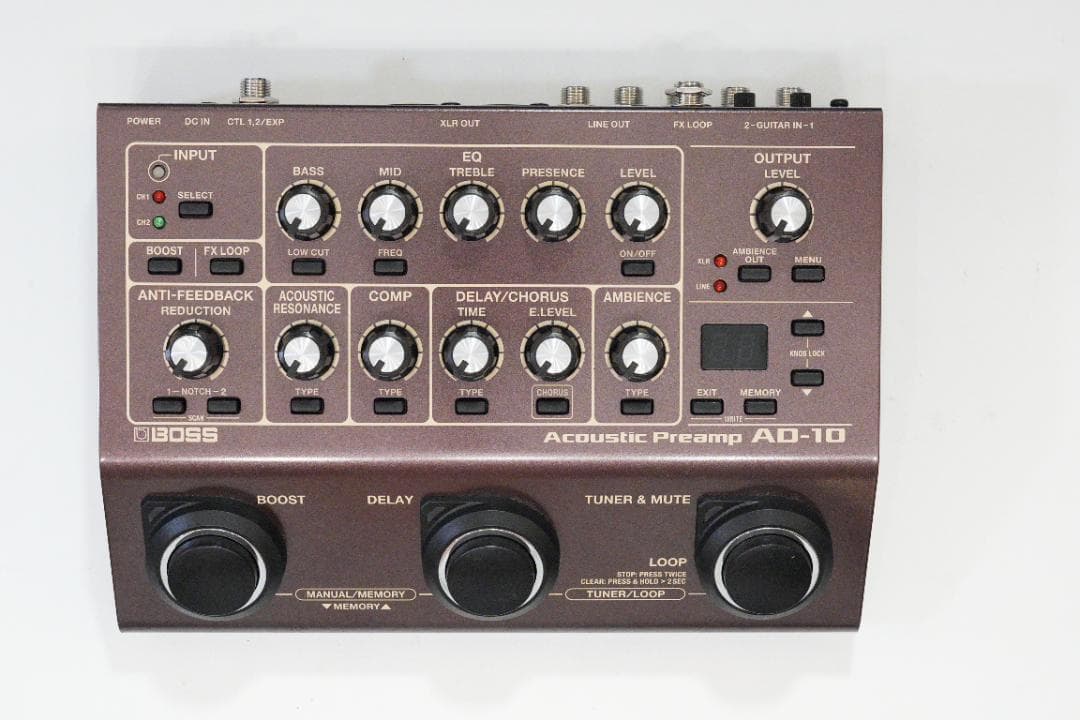 BOSS アコースティックプリアンプ AD-10