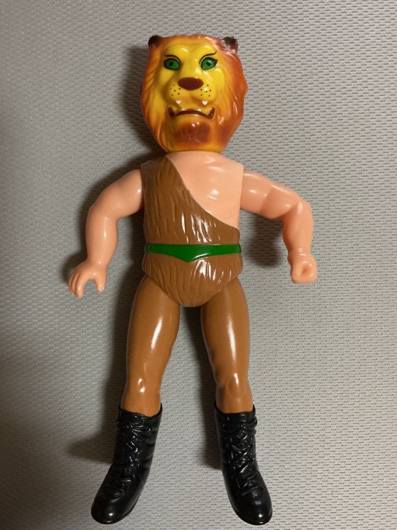 メディコムトイ　タイガーマスク　ライオンマン　ソフビ