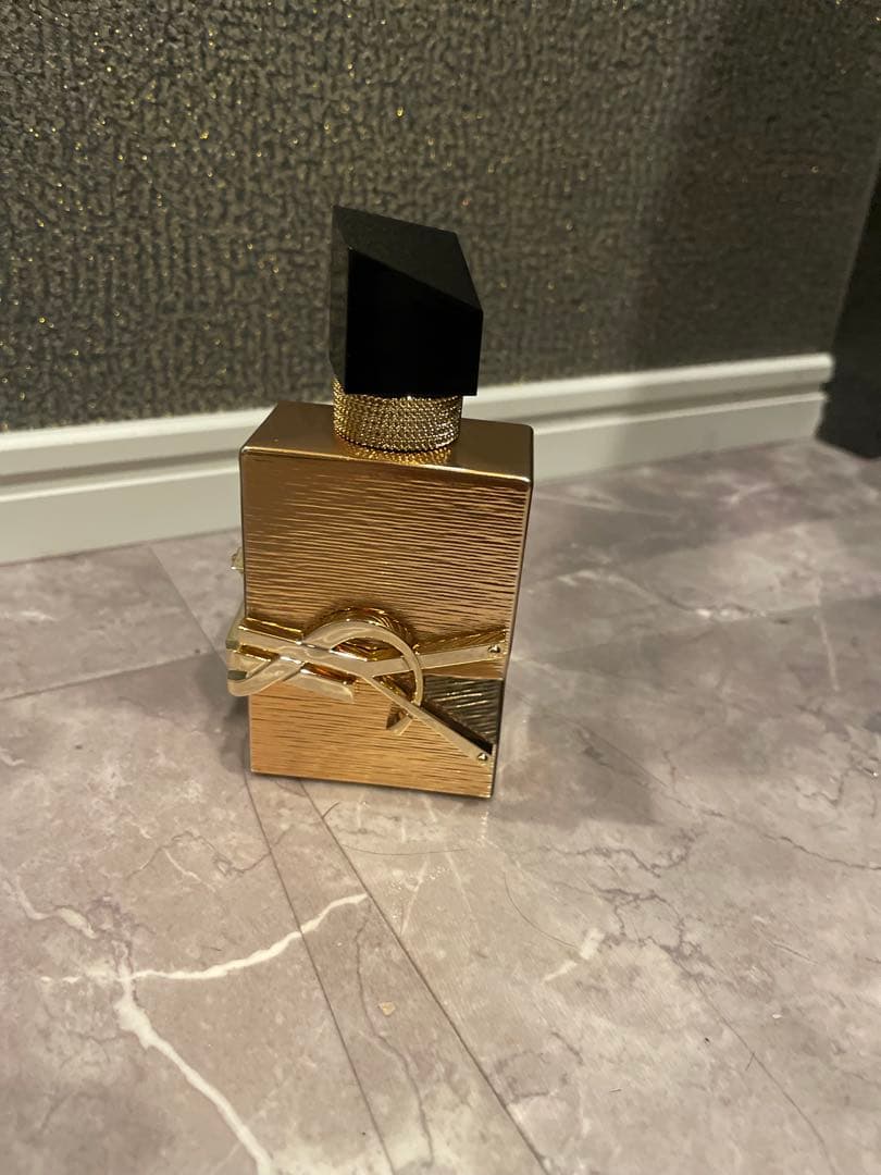 【海外限定】新品 イヴサンローラン リブレバニールクチュール 50ml