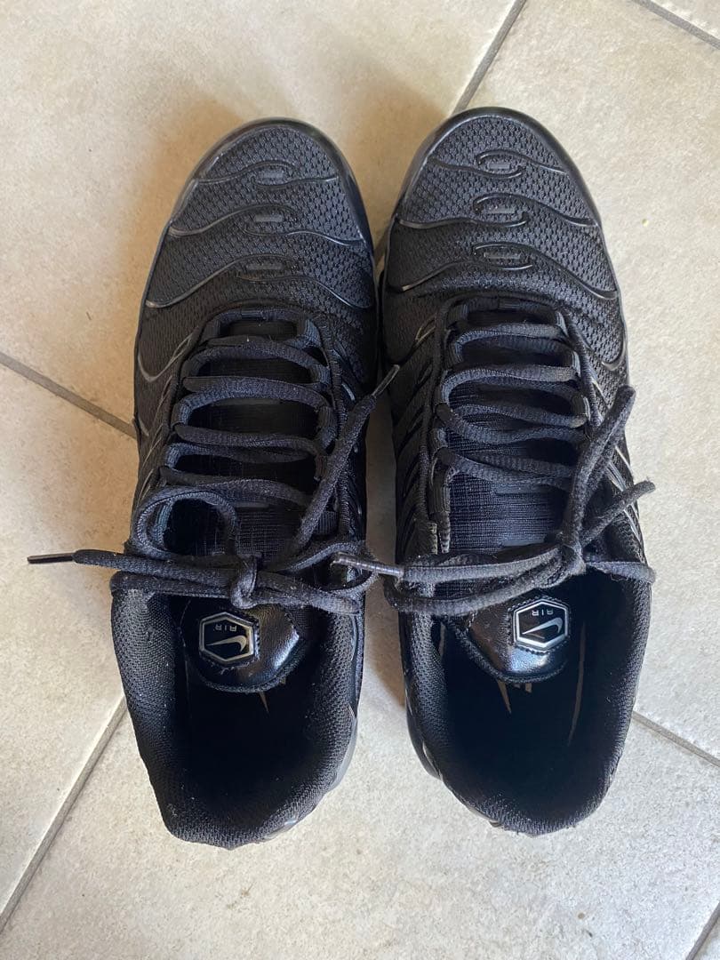 ナイキエアマックスプラス　27.5cm　トリプルブラック　黒　NIKE 状態　良