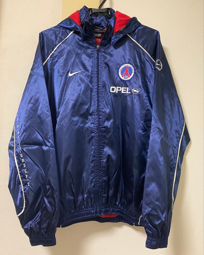 【稀少】PSG パリサンジェルマン ナイキ ウインドブレーカー フード付き