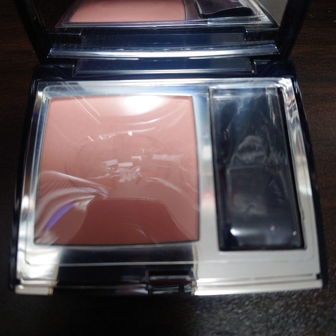 店舗限定 ディオールスキン ルージュブラッシュ #732 ピーチコロール