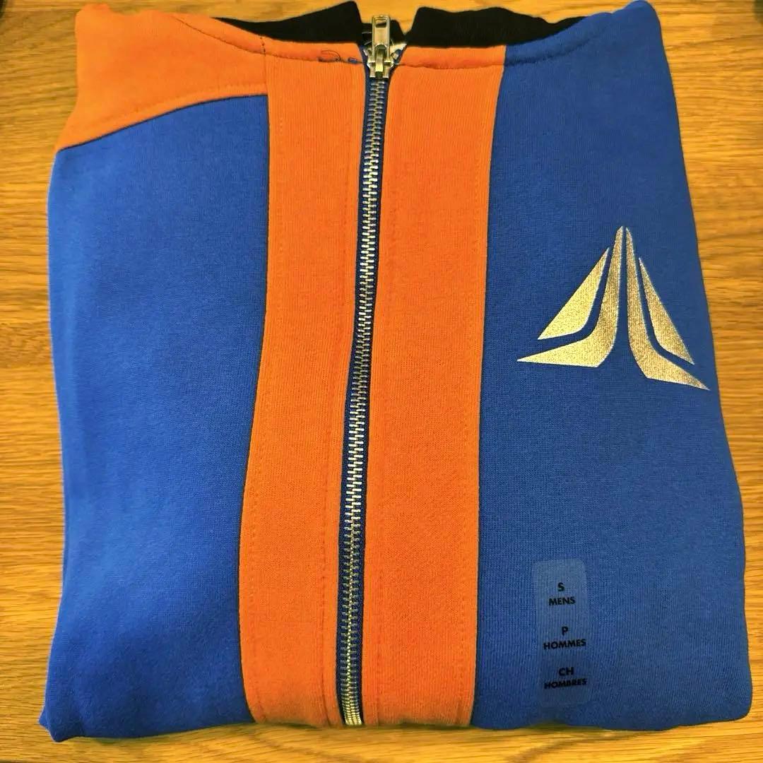 ディズニー スターツアーズ パーカー アメリカ限定 - メルカリ