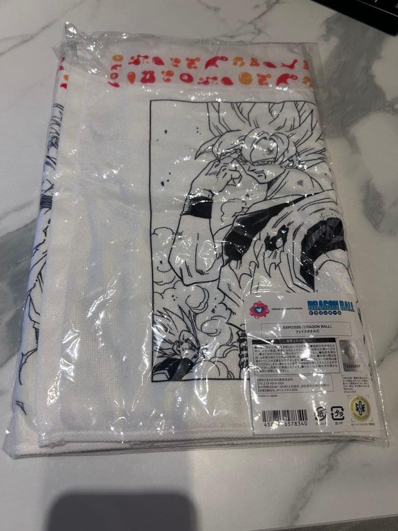 ドラゴンボール フェイスタオル EXPO2025 大阪万博 - メルカリ