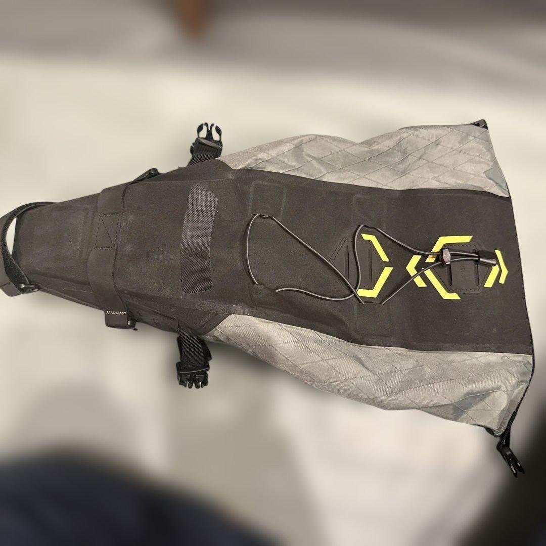 アクセサリー apidura BACKCOUNTRY SADDLE PACK 6L