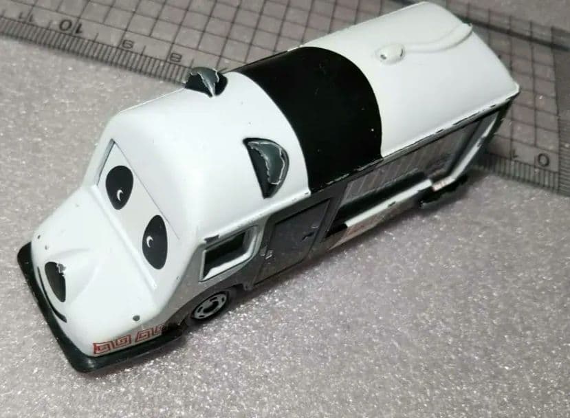 トミカ ライオンバス パンダバス No26 イベントモデル - メルカリ