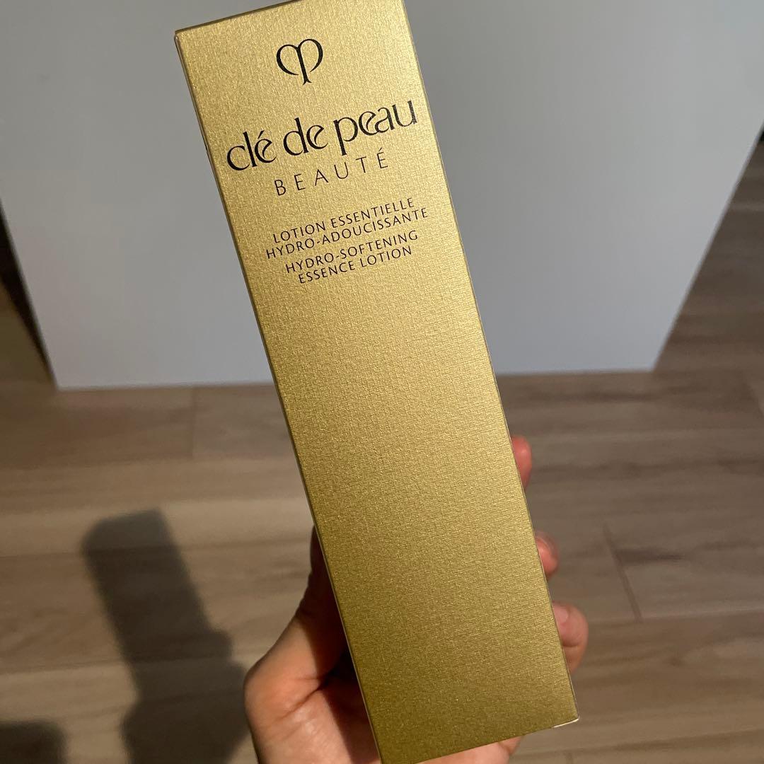 clé de peau ローション エッセンス リニューアル