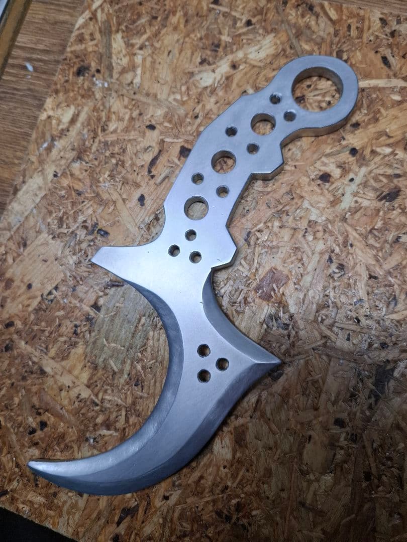 カランビット　56